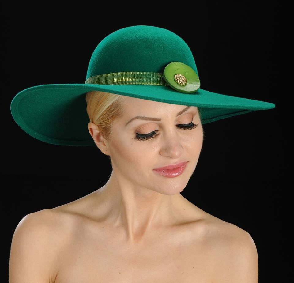 Ladies Green dress felt hat | Shenor ...